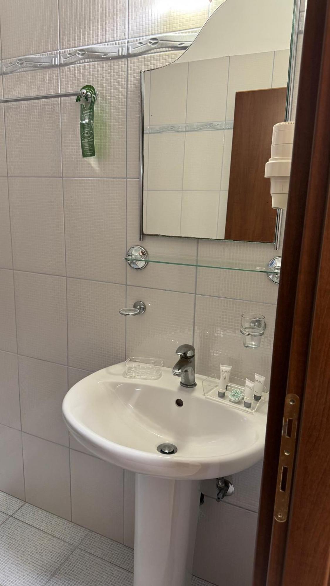Chrisovalanto Hotel Sivota  Bilik gambar